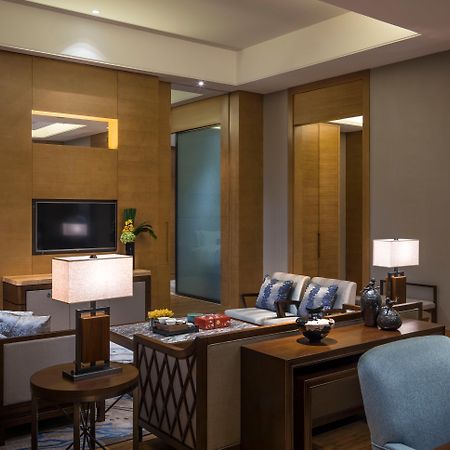 Hualuxe Yangjiang City Center Dış mekan fotoğraf